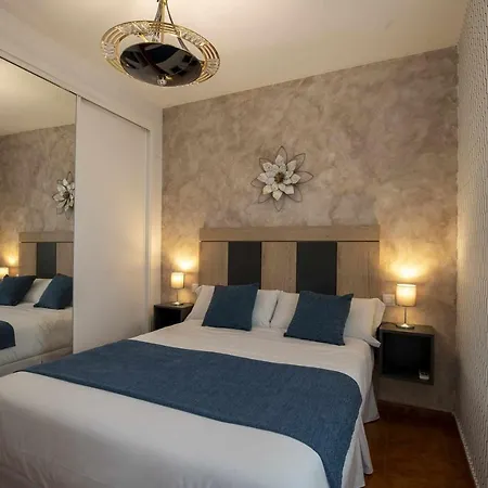 Apartman La Del 42 *